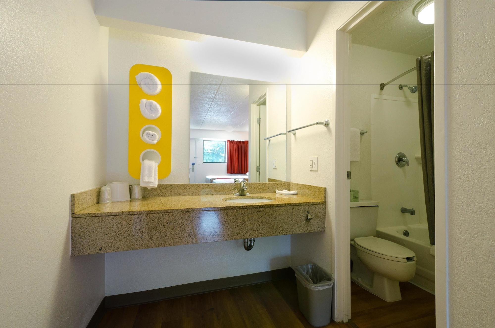 Motel 6-Gaithersburg, Dc - Washington Εξωτερικό φωτογραφία